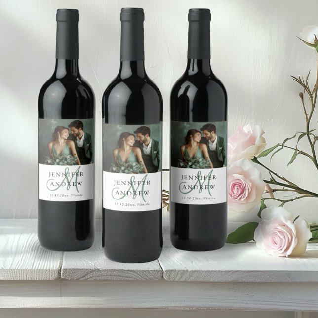 Étiquette Pour Bouteilles De Vin Elegant Green Photo & Monogram Wedding  (Créateur téléchargé)