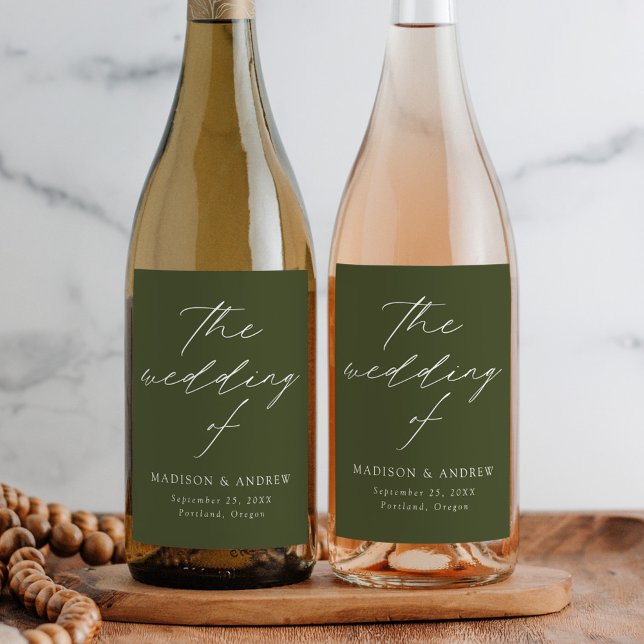 Étiquette Pour Bouteilles De Vin Élégant script moderne Mariage vert olive (Créateur téléchargé)
