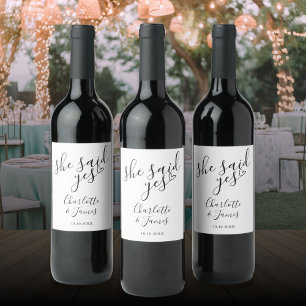 Étiquette Pour Bouteilles De Vin Elle a dit oui Fête de fiançailles Amour Cœur