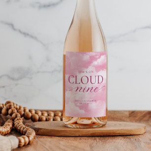 Étiquette Pour Bouteilles De Vin Elle est sur un nuage rose pour enterrement de vie