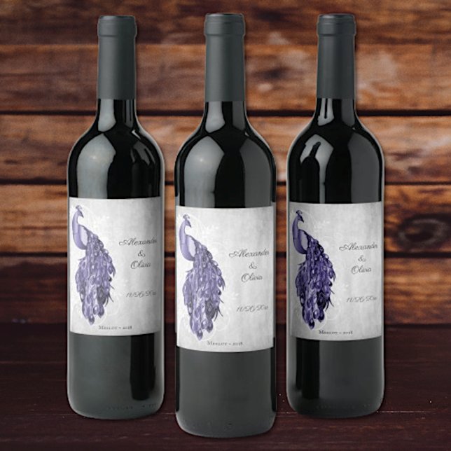Étiquette Pour Bouteilles De Vin Étiquette de vin de mariage Paon Violet (Purple Peacock Wedding Wine Label)