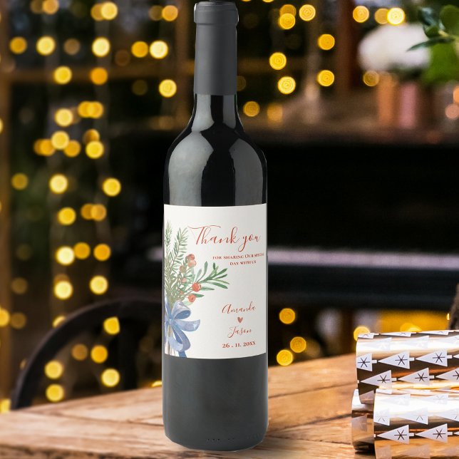 Étiquette Pour Bouteilles De Vin Feuilles vertes rustiques Baies rouges Noël Mariag (Rustic Green Leaves Red Berries Christmas Wedding Wine Label)