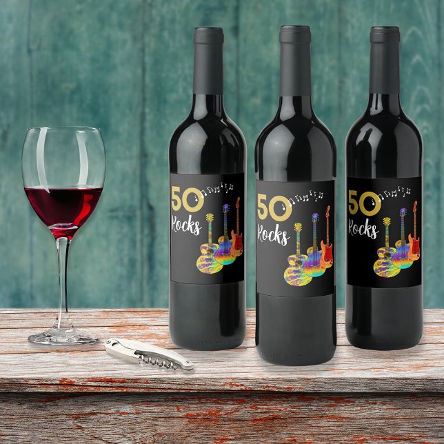 Étiquette Pour Bouteilles De Vin Guitare 50 Rocks 50e anniversaire fête (Rock and roll 50th birthday party wine labels funky guitars gold and black for him)