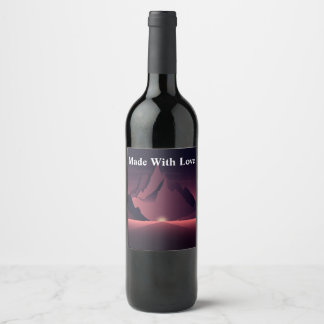 Étiquette Pour Bouteilles De Vin Illustration du coucher de soleil sur une montagne
