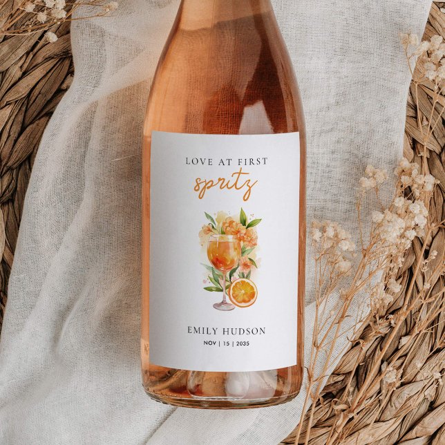 Étiquette Pour Bouteilles De Vin Love au premier Spritz Baby Shower (Créateur téléchargé)