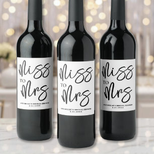 Étiquette Pour Bouteilles De Vin Mariage Simple Script Noir et Blanc pour une Baby 