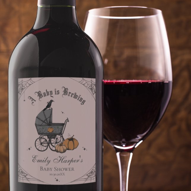 Étiquette Pour Bouteilles De Vin Pink A Baby brasse du Baby shower (Elegant Blush Pink Gothic Halloween Baby Shower A Baby is Brewing Wine Label. Vintage Baby Carriage)