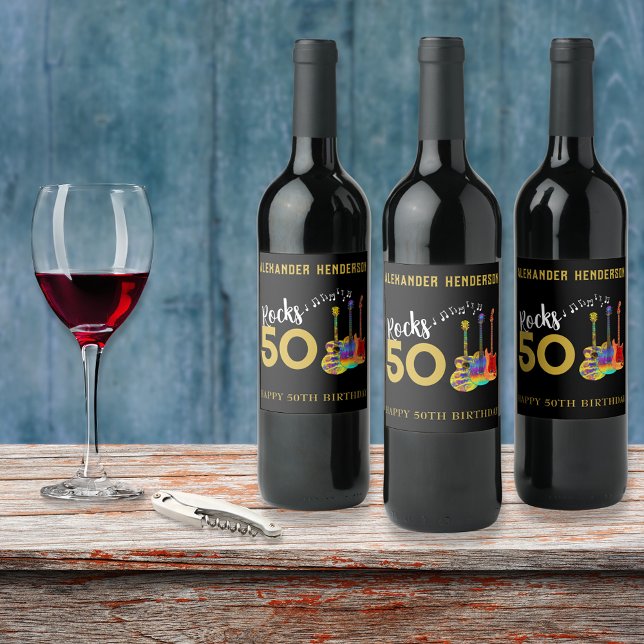 Étiquette Pour Bouteilles De Vin Rock and Roll 50e fête d'anniversaire (Personalized 50th birthday party rock and roll wine labels with funky cool guitars gold and black)