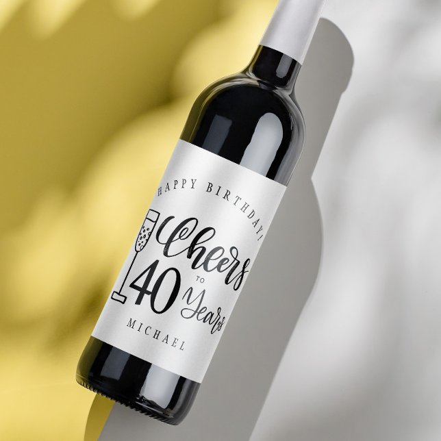 Étiquette Pour Bouteilles De Vin Salutations aux hommes de tout âge rustique heureu (Créateur téléchargé)