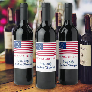 Étiquette Pour Bouteilles De Vin Un soldat du drapeau américain moderne se retire