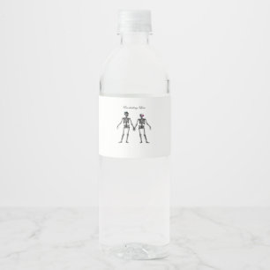 Étiquette Pour Bouteilles D'eau Couple de squelettes gothiques (blanc) Classique
