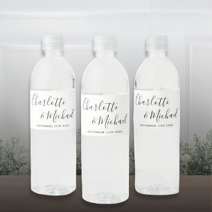 Étiquette Pour Bouteilles D'eau Élégant Script Signature Mariage noir et blanc