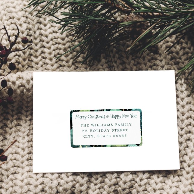Étiquette Russe Woodland Green Holiday (Rustic Woodland Christmas Address Label)