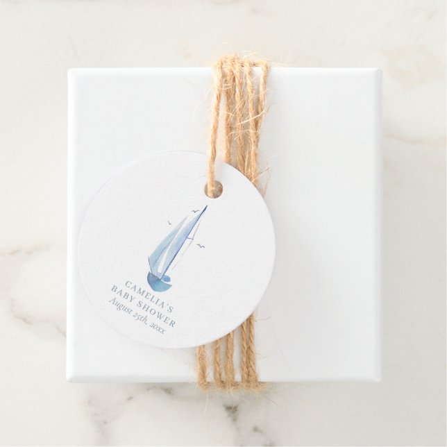 Étiquettes Cadeau Aquarelle Baby shower de bateau à voile Ahoy Boy's (En situation)