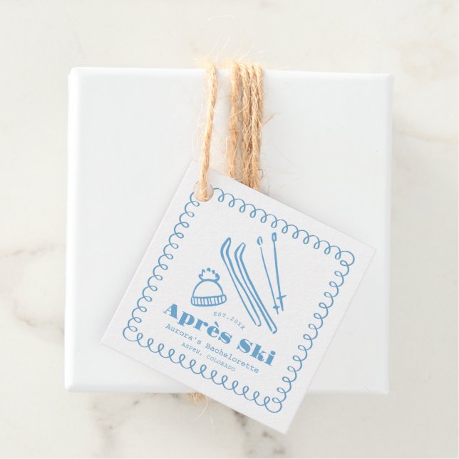 Étiquettes Cadeau Bachelorette D'Hiver Après-Ski Bleu À Main (En situation)