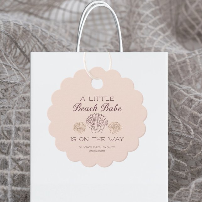 Étiquettes Cadeau Beach Babe Girl Baby shower personnalisé (Beach Babe Girl Baby Shower Personalized Favor Tags)