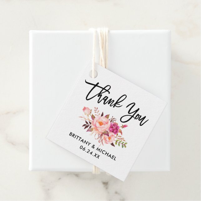 Étiquettes Cadeau Brush Script rose Mariage Merci rose (En situation)