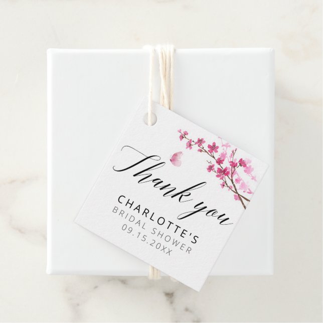 Étiquettes Cadeau Calligraphie cerise fleur Merci rose (En situation)