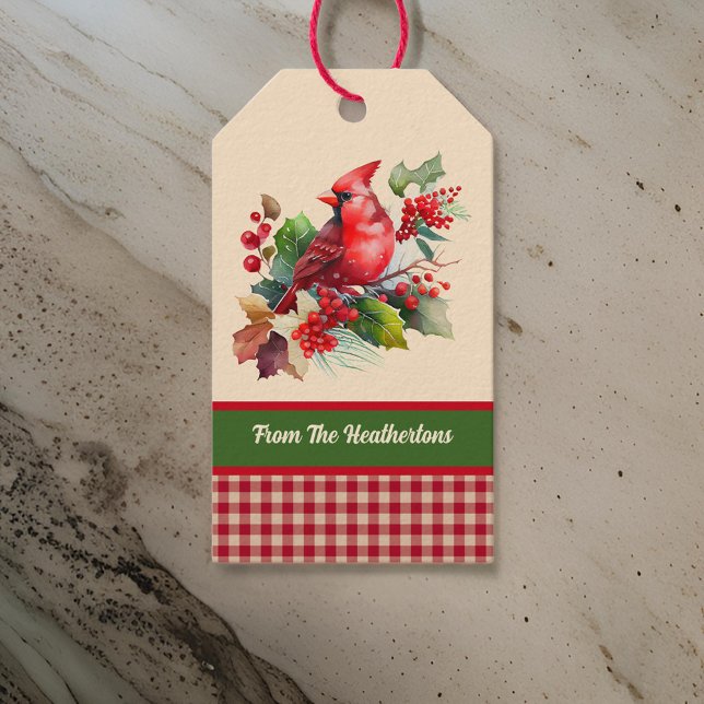 Étiquettes-cadeau Cardinal Red Woodsy avec Holly sur le pays En vich (Créateur téléchargé)