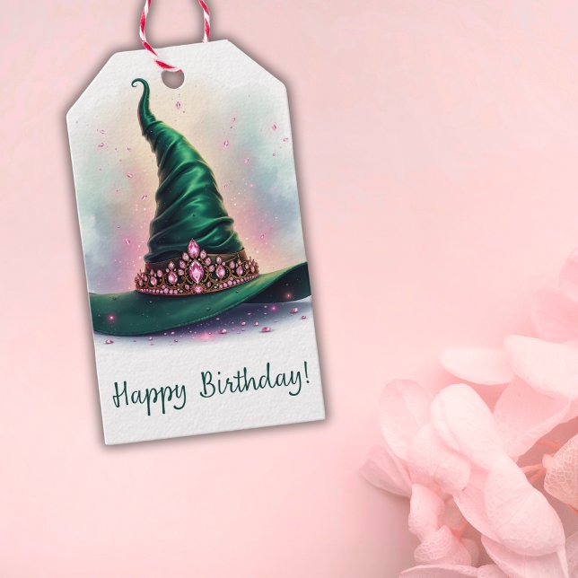 Étiquettes-cadeau Casquette de sorcière verte de Couronne rose Joyeu (Pink Crown Green Wicked Witch Hat Happy Birthday Gift Tags)
