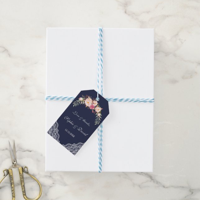 Étiquettes-cadeau Charm Blush rose Fleurs dentelle Mariage Marine (Avec de laficelle)
