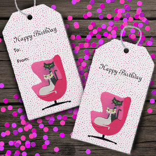 Étiquettes-cadeau Chats d'anniversaire atomique sur chaise rose Pois