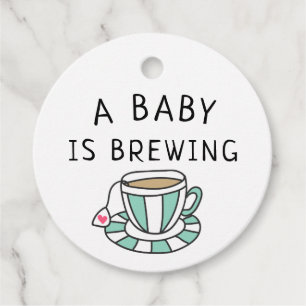 Étiquettes Cadeau Coupe de Thé Doodé Coeur rose Un bébé est en train