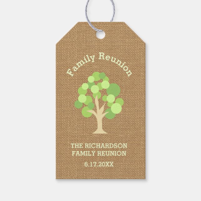 Étiquettes-cadeau Cute Rustique Green Tree et Burlap Family Réunion (Devant)