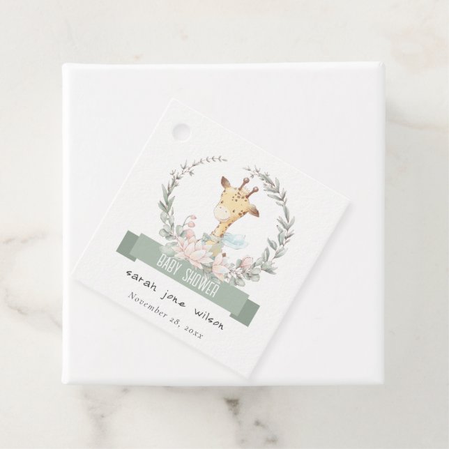 Étiquettes Cadeau Cute Soft Safari Giraffe Baby shower fleuri de cou (En situation)