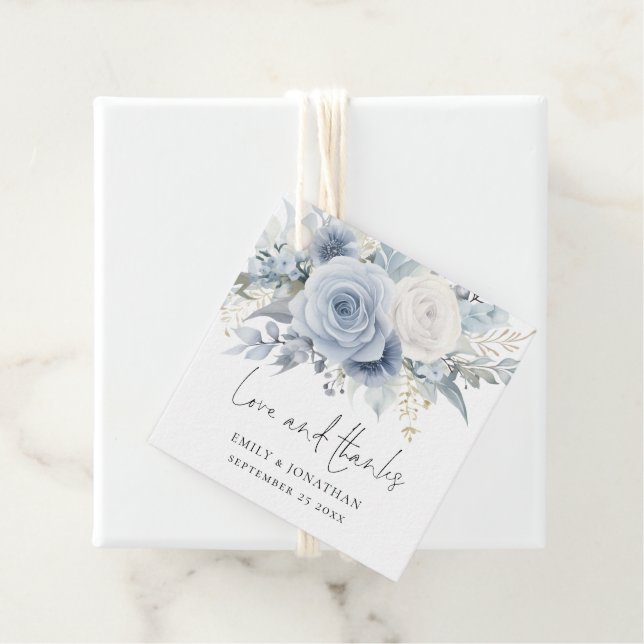 Étiquettes Cadeau Dusty Blue Florals Aimer Merci Mariage (En situation)