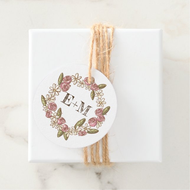 Étiquettes Cadeau Favori Monogramme Whimsical Balise Kraft Personnal (En situation)