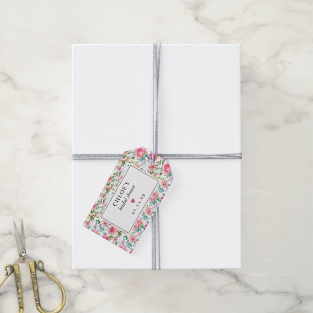 Étiquettes-cadeau Fête des mariées florale de pivoine rose rustique (Avec de la ficelle)
