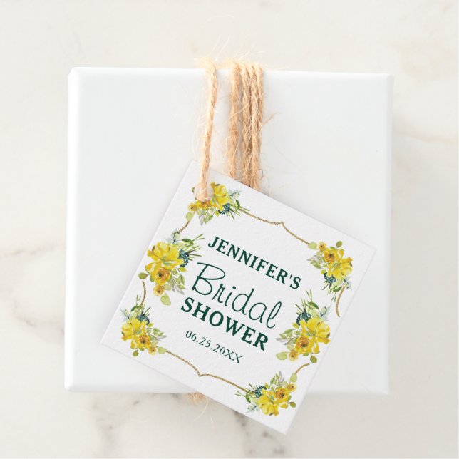 Étiquettes Cadeau Fête des mariées florissante de printemps jaune (En situation)
