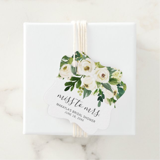 Étiquettes Cadeau Fête des mariées moderne blanche florale élégante (En situation)