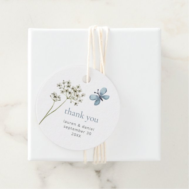 Étiquettes Cadeau Fleur sauvage simple papillon Merci Mariage bleu (En situation)