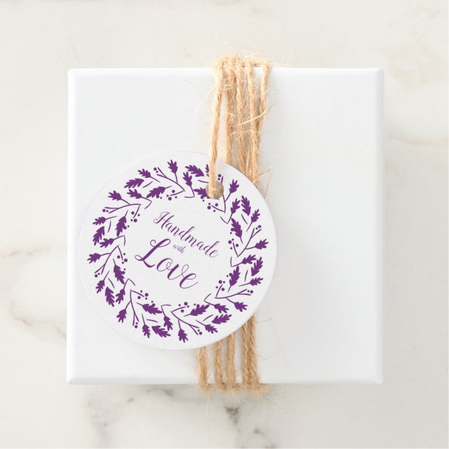 Étiquettes Cadeau Handmade with Love Quote Design in Purple (En situation)