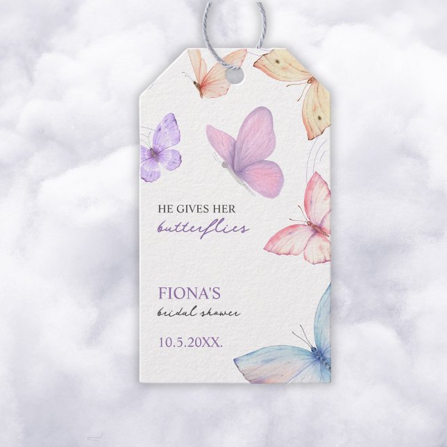 Étiquettes-cadeau Il donne Fête des mariées à ses papillons (he gives her butterflies gift tags)