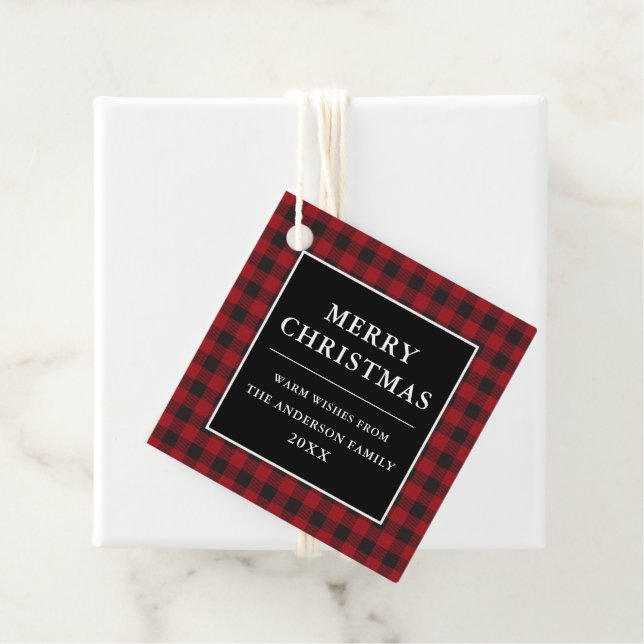 Étiquettes Cadeau Joyeux Noël Rouge Buffalo Plaid (En situation)