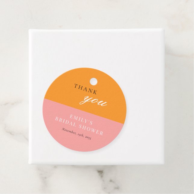 Étiquettes Cadeau L'amour au premier Spritz Shower de mariage modern (En situation)