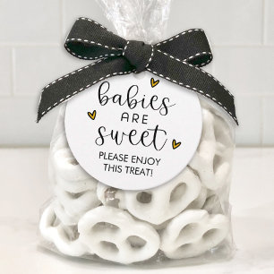 Étiquettes Cadeau Les bébés sont un Baby shower minimaliste sucré