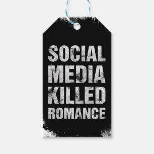 Étiquettes-cadeau Les médias sociaux ont tué la romance