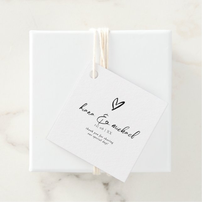 Étiquettes Cadeau Love Calligraphie Merci Coeur noir B&W ID940 (En situation)
