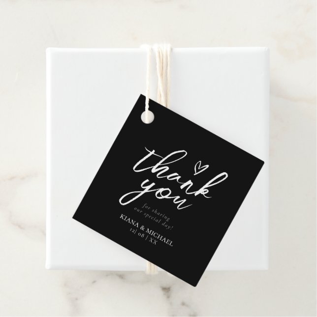 Étiquettes Cadeau Love Calligraphy Merci Floral White B&W ID940 (En situation)