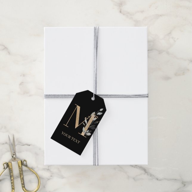 Étiquettes-cadeau M Monogramme Floral Personnalisé (Avec de la ficelle)