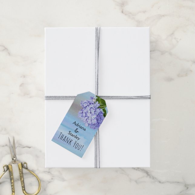 Étiquettes-cadeau Merci mariage à fleurs hydrangée bleu et violet (Avec de la ficelle)