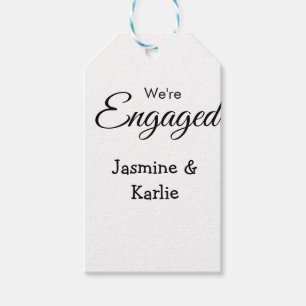 Étiquettes-cadeau Nous sommes un couple fiancé nom romantique simple