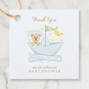Étiquettes Cadeau Ours de bébé adorable en bateau en papier