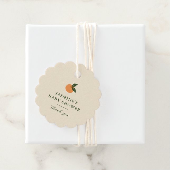 Étiquettes Cadeau Petit Baby shower de Citrus orange Cutie (En situation)