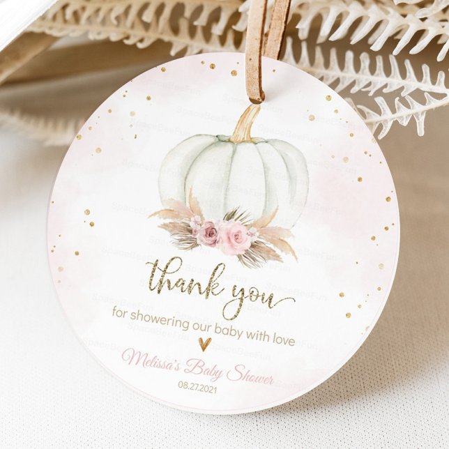 Étiquettes Cadeau Petit Citrouille en route baby shower (Pumpkin baby shower favor tags with autumn design and festive style)
