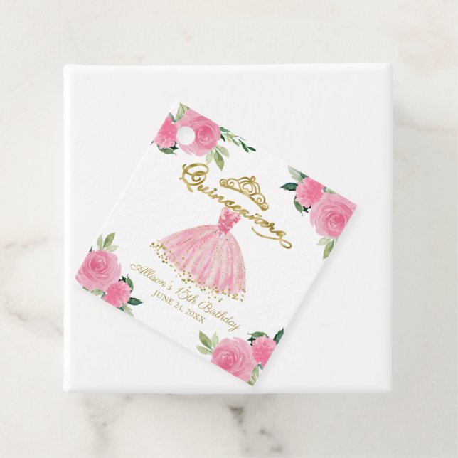 Étiquettes Cadeau Quinceanera à fleurs roses chaudes (En situation)